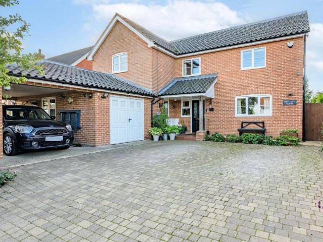 House for sale in East Tuddenham, Norfolk