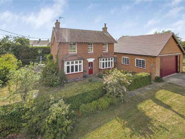 House for sale in Bedingfield, Suffolk