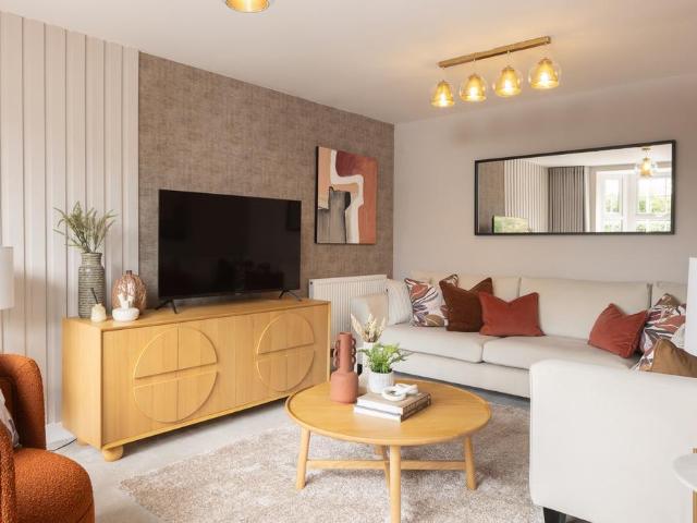 House for sale in Hillview, Surrey