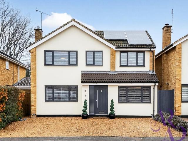 House for sale in Milton Keynes
