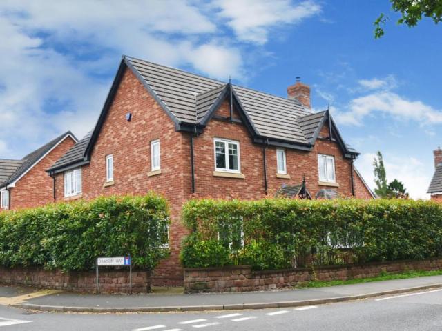 House for sale in Hinstock