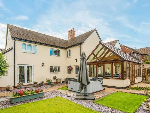 House for sale in Dothill, Wellington