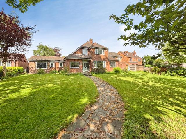 House for sale in Hatfield, South Yorkshire
