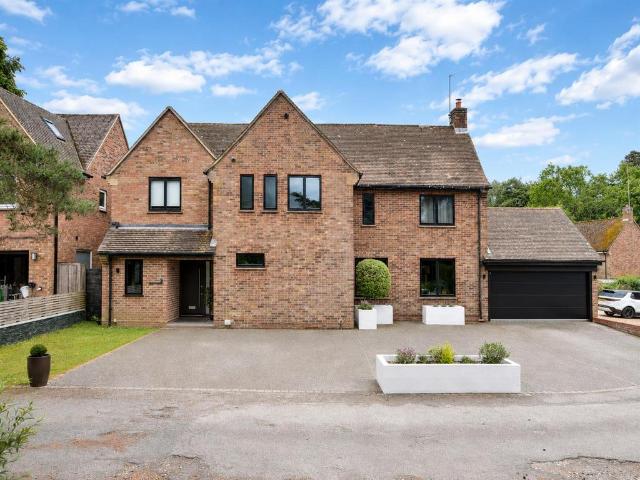 House for sale in Leighton-Linslade, Linslade