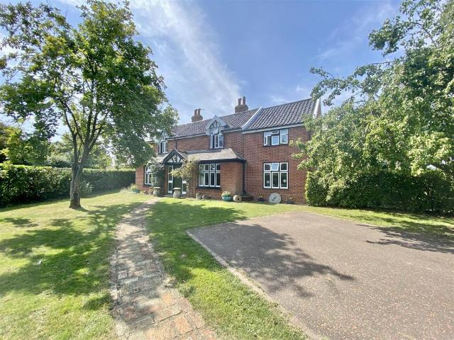 House for sale in Bedingfield, Suffolk