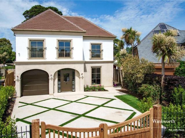 House for sale in Friars Cliff, Christchurch