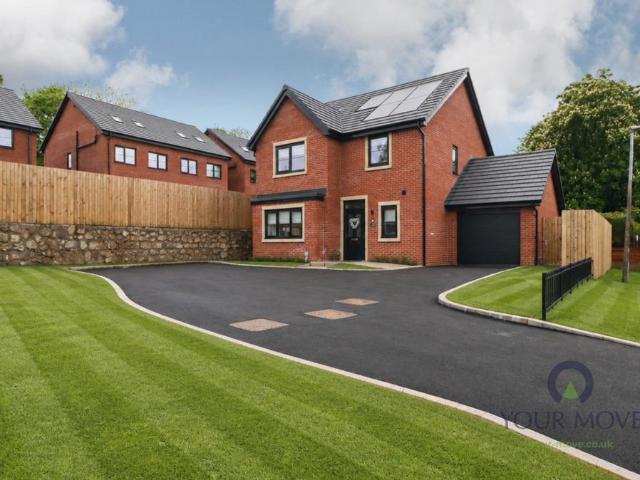House for sale in Earcroft, Darwen