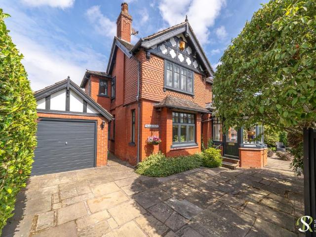 House for sale in Knutsford