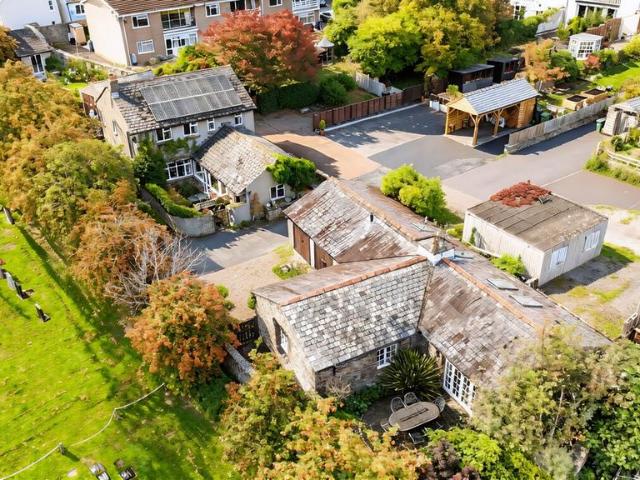 House for sale in Crickhowell