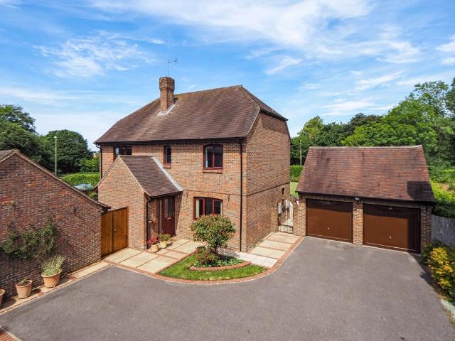 House for sale in Stanmore, Hampshire