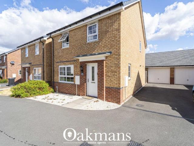 House for sale in Bromsgrove, Worcestershire