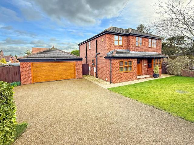 House for sale in Killinghall, North Yorkshire