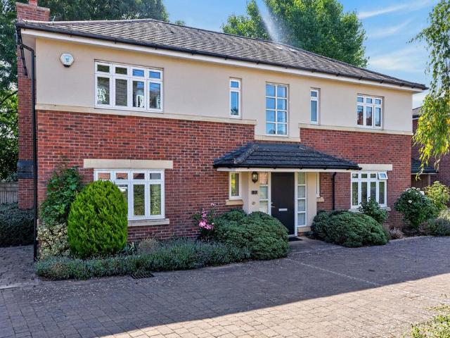 House for sale in Evershot, Oxfordshire