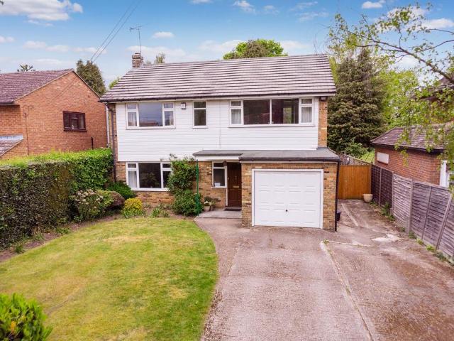 House for sale in Slough, Buckinghamshire