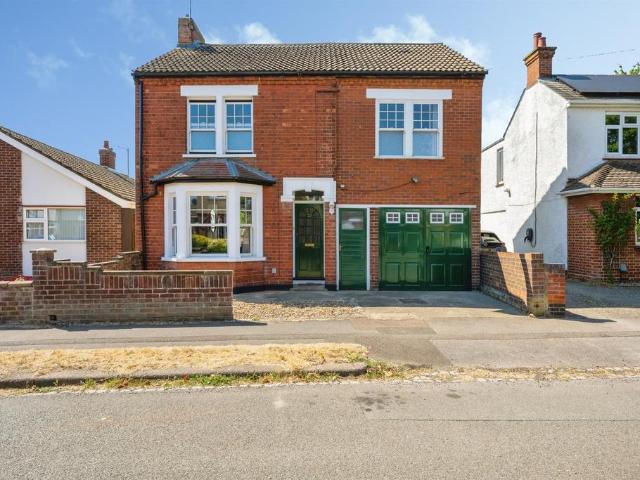 House for sale in Newnham, Bedford