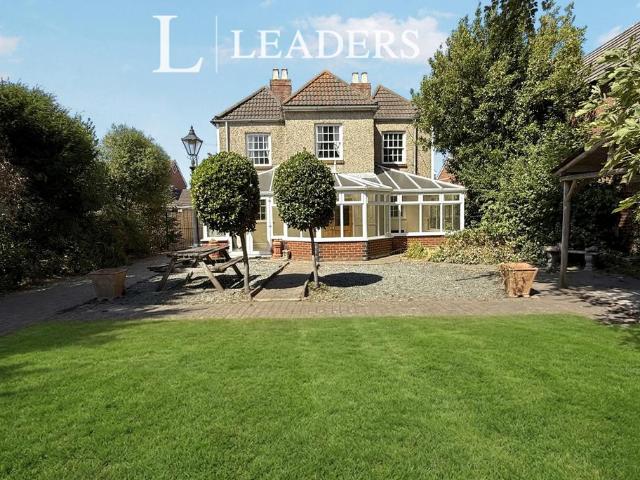 House for sale in Hardway, Middlecroft