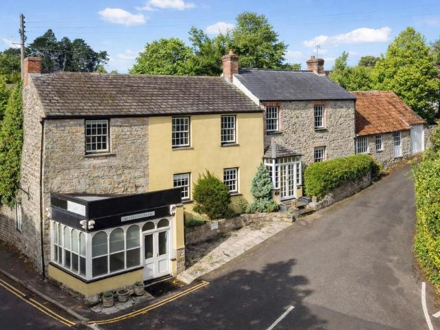 House for sale in Curry Rivel, Somerset