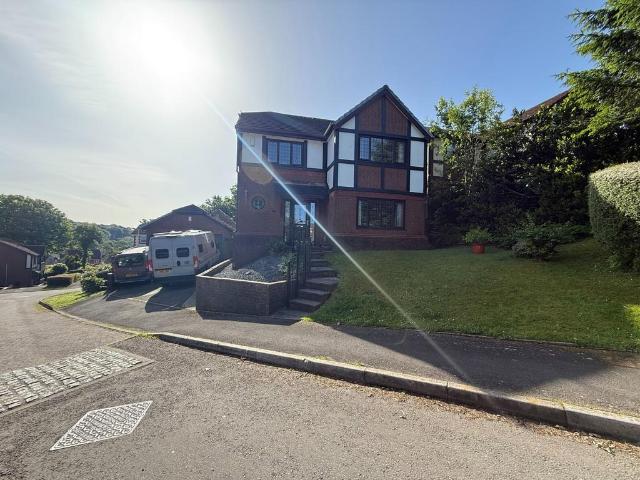 House for sale in Dunvant, Wales