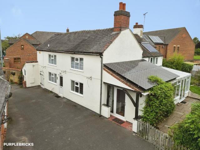 House for sale in Beamhurst, Staffordshire