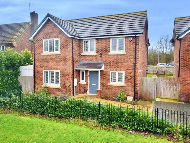 House for sale in Leighton-Linslade, Leighton Buzzard