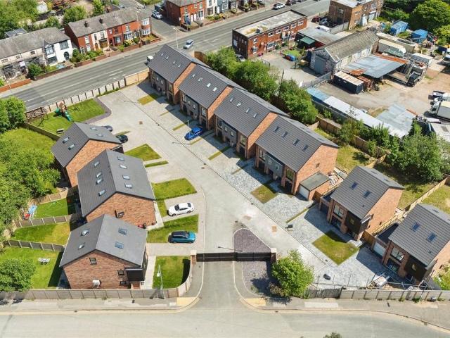 House for sale in Lee Bank, Greater Manchester