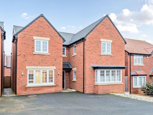 House for sale in Biddenham, Bedford