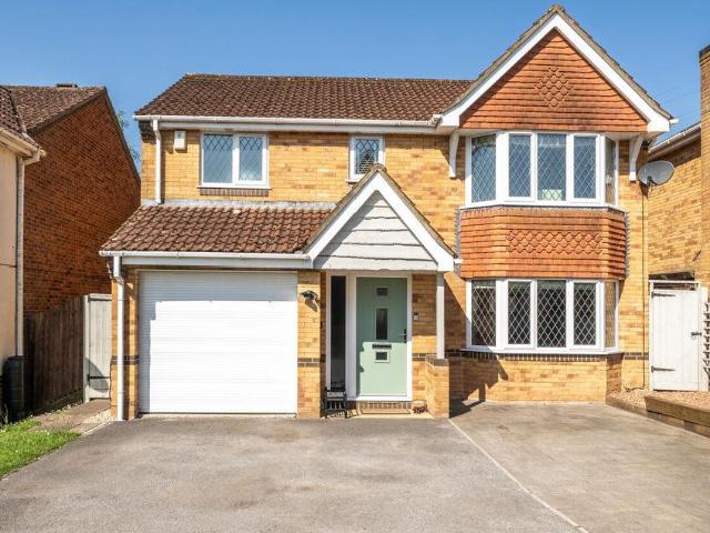 House for sale in West Monkton, Somerset