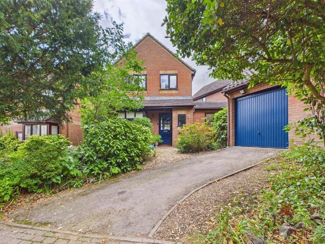 House for sale in Colliers End, Hertfordshire