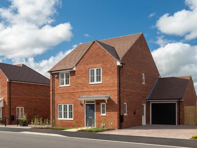 House for sale in Great and Little Kimble cum Marsh, Little Kimble