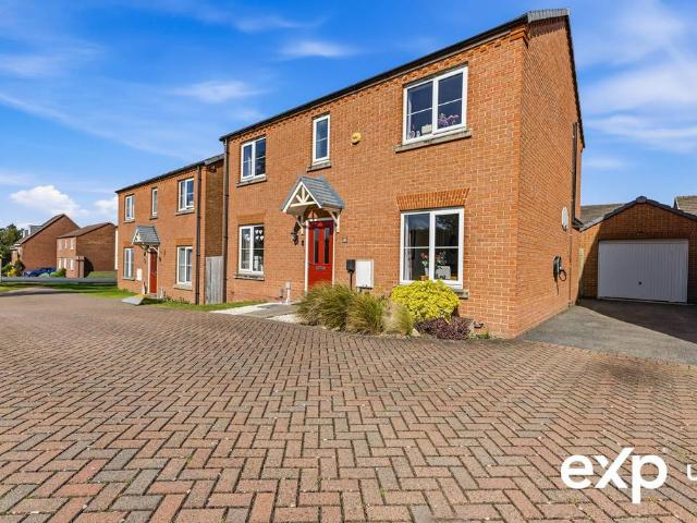 House for sale in Alverton, East Midlands