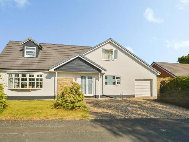 House for sale in Hutton Rudby, North Yorkshire