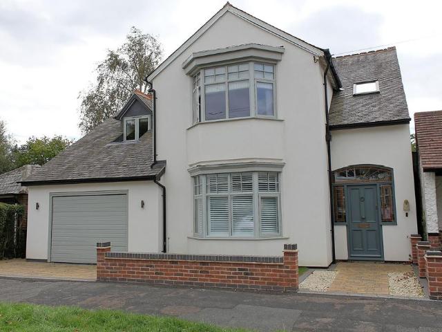 House for sale in Western Park, Leicester