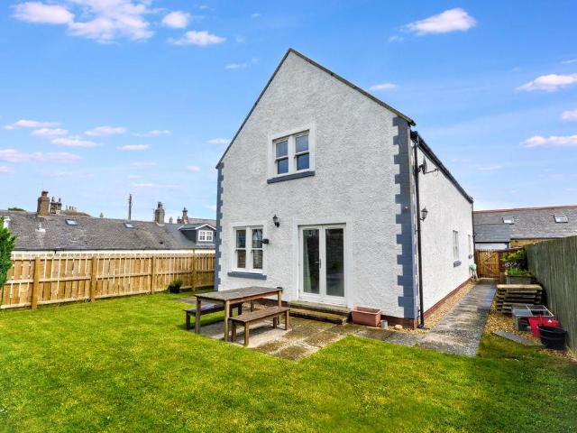 House for sale in Seahouses, Northumberland