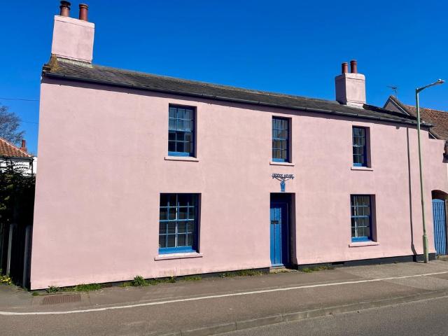 House for sale in Eastbridge, Suffolk