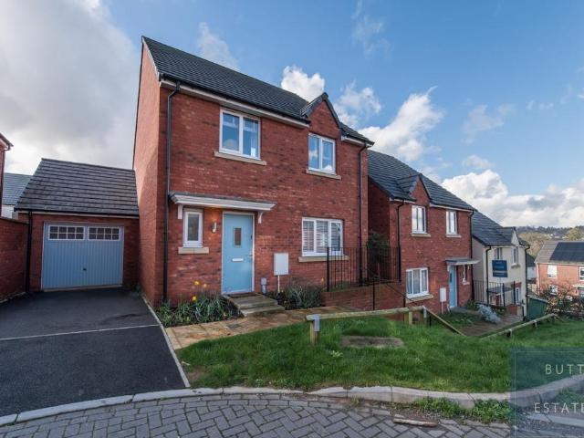 House for sale in Watergate, Devon