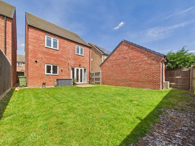 House for sale in Cardea, Peterborough
