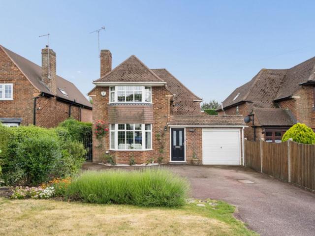 House for sale in Beaconsfield, Penn Bottom