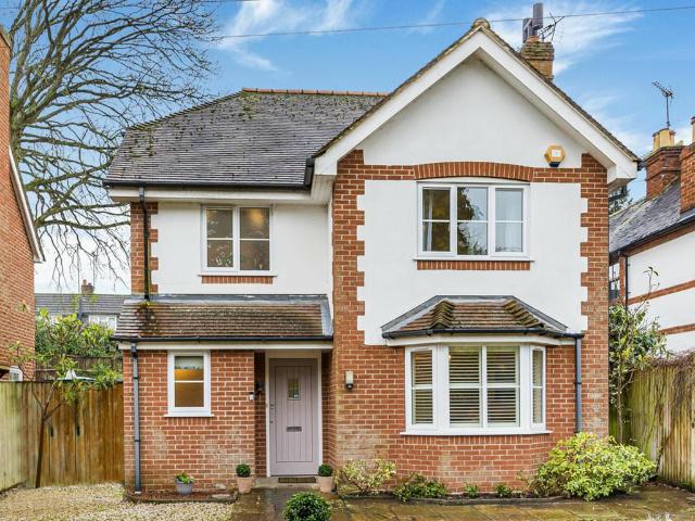 House for sale in Berrick Salome, Oxfordshire