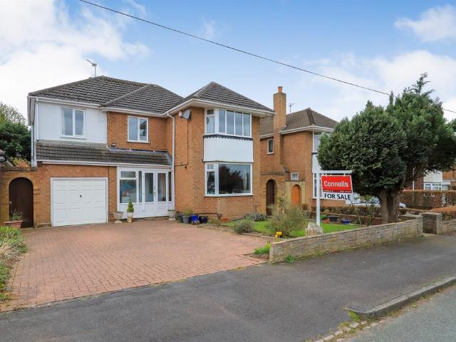 House for sale in Palmers Cross, West Midlands