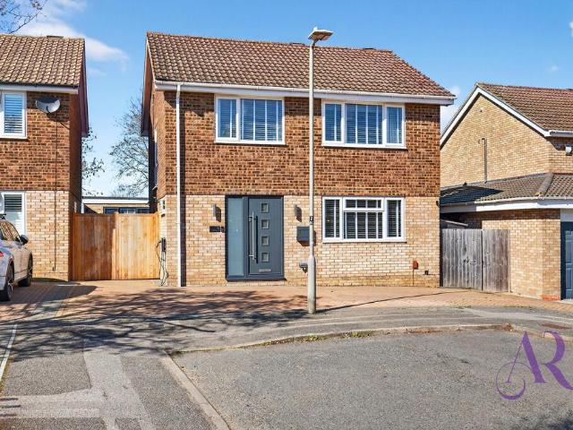 House for sale in Poets Estate, Newport Pagnell