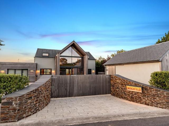 House for sale in Gonvena, Wadebridge