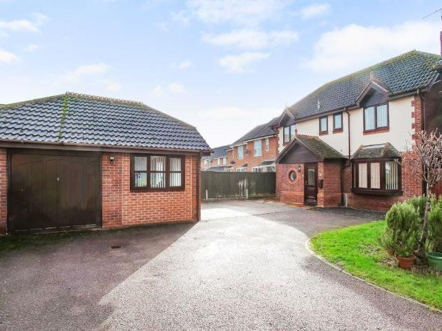 House for sale in Evershot, Oxfordshire