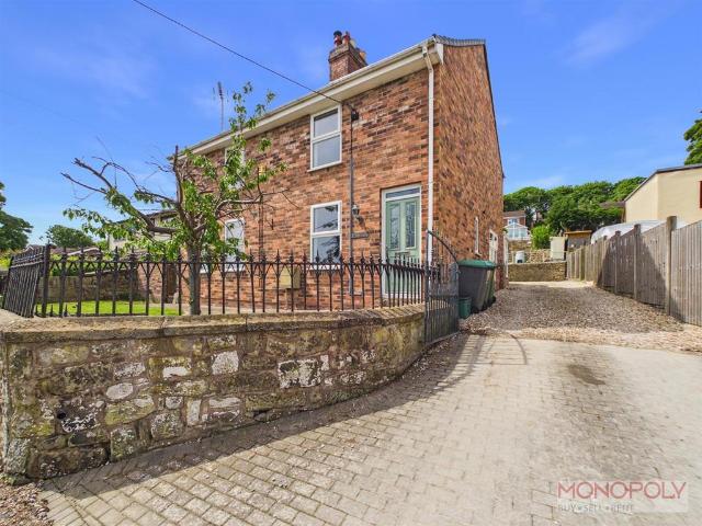 House for sale in Little Mountain, Wales
