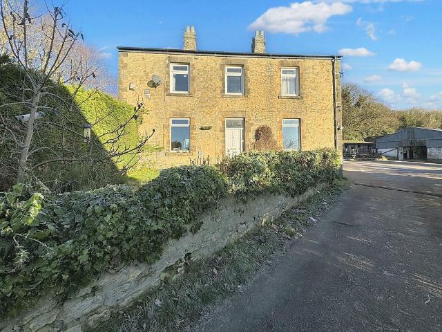 House for sale in Houghtonside, Tyne And Wear