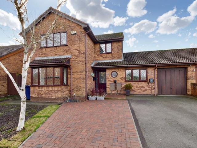 House for sale in Huntingdon