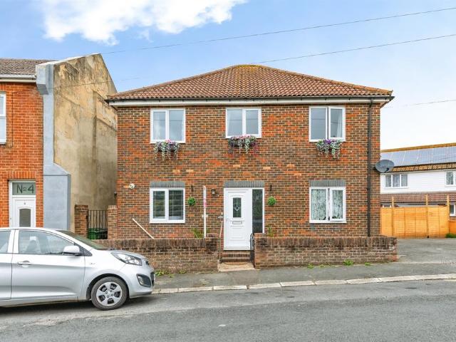 House for sale in Silverhill, Guestling Green