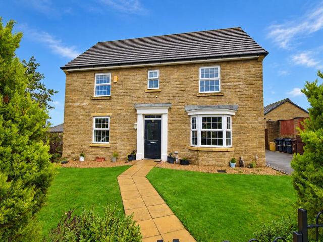 House for sale in Manywells Height, Bradford