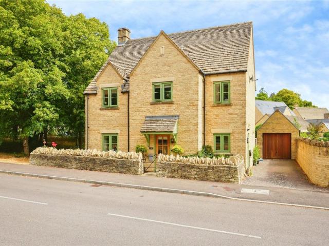 House for sale in Fossebridge, Gloucestershire