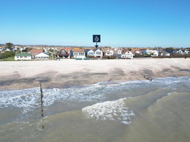 House for sale in Littlecote, West Sussex