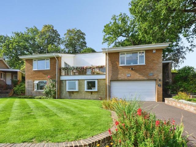 House for sale in London Borough of Croydon, Greater London